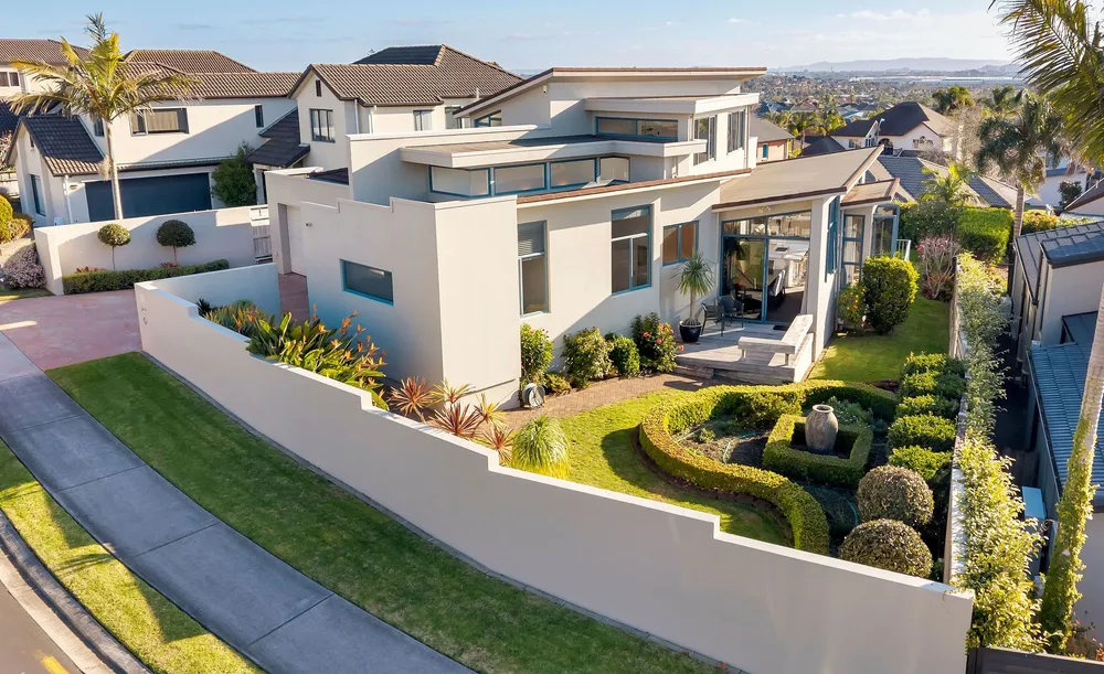 Photos of 11 Brooke Ridge Rise