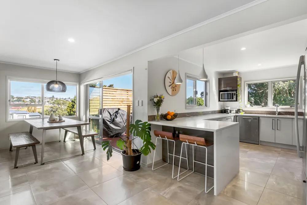 Photos of 43 Redwood Drive