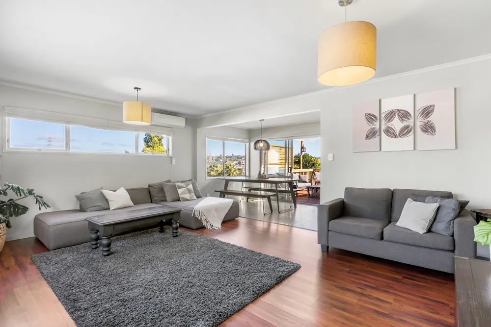 Photos of 43 Redwood Drive