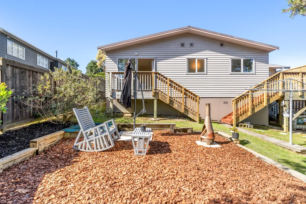 Photos of 43 Redwood Drive