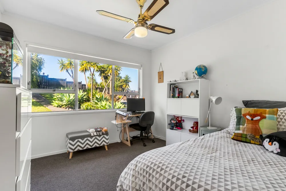 Photos of 43 Redwood Drive