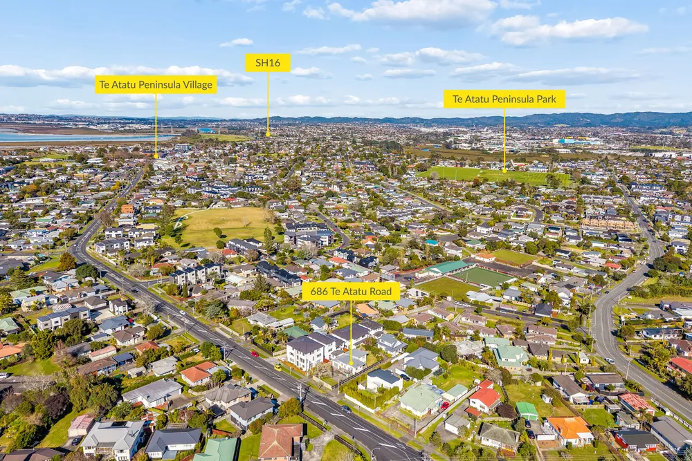 Photos of 686 Te Atatu Road