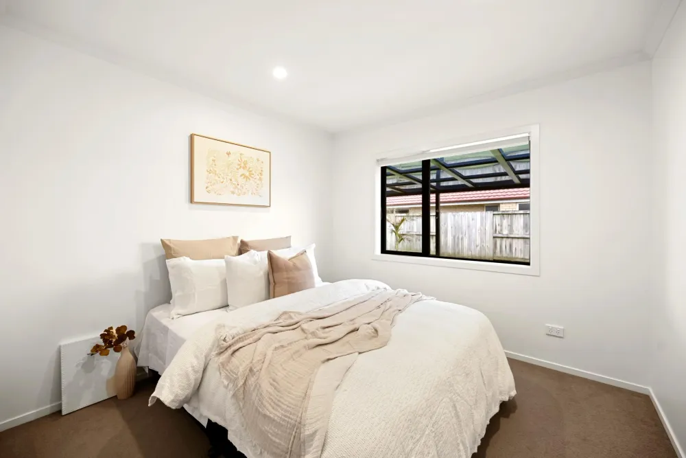 Photos of 44 Keston Crescent