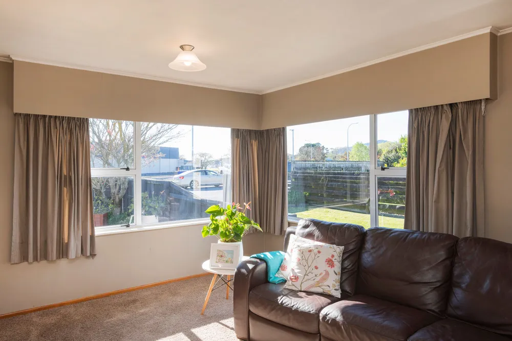 Photos of 4 Lytton Road