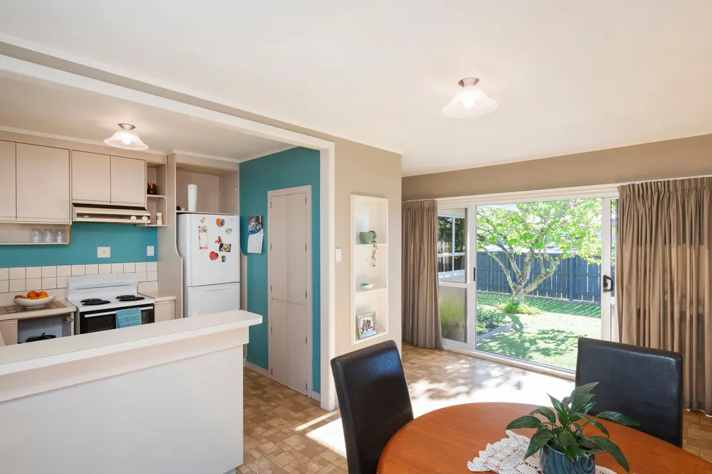 Photos of 4 Lytton Road