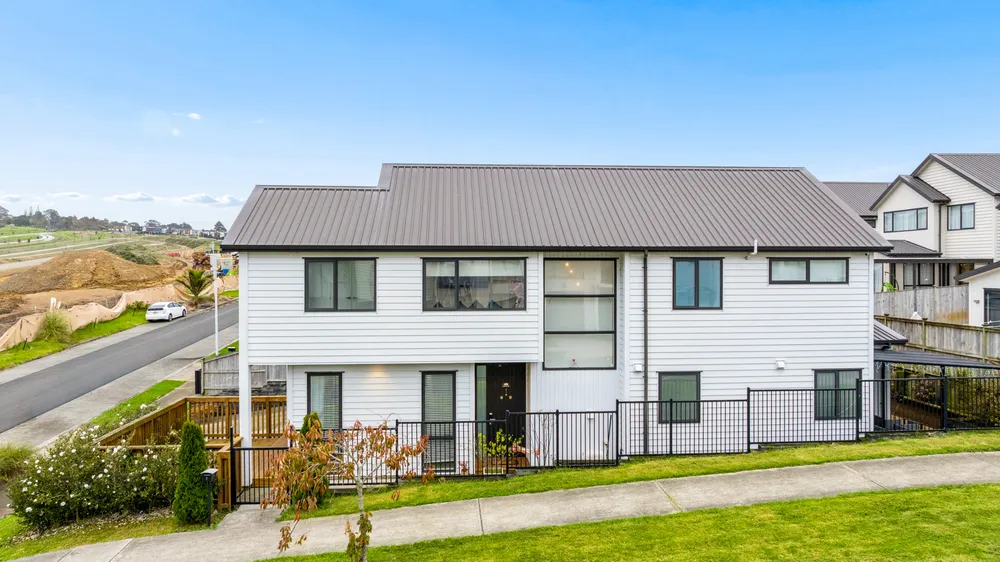 Photos of 1 Cyperus Street