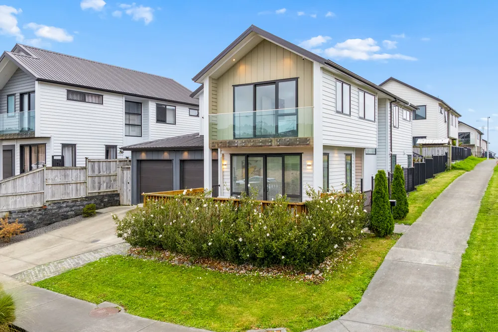 Photos of 1 Cyperus Street