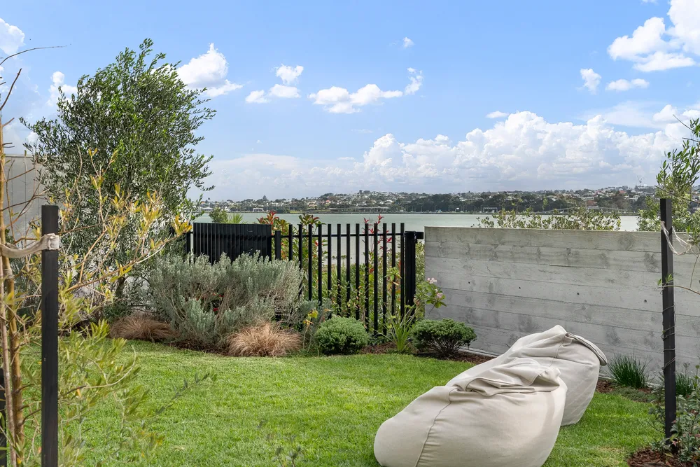 Photos of 6 Pine Ridge Terrace