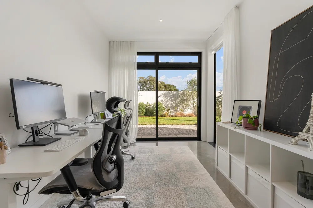 Photos of 6 Pine Ridge Terrace