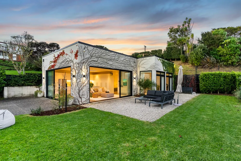 Photos of 6 Pine Ridge Terrace