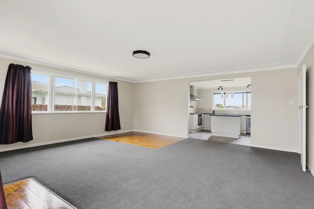 Photos of 15 Macdonald Street