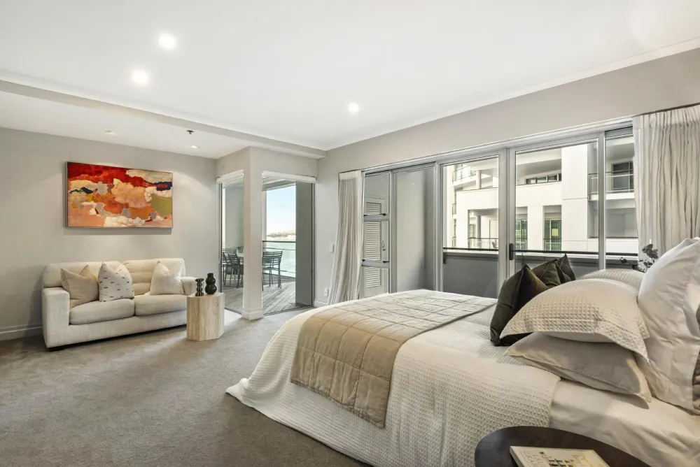 Photos of 45/143 Quay Street