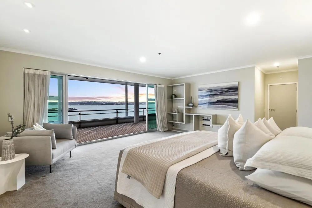 Photos of 45/143 Quay Street