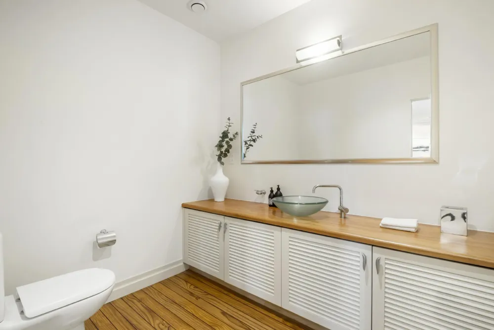 Photos of 45/143 Quay Street