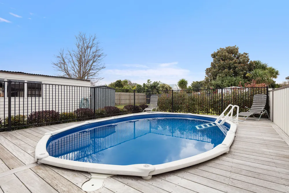 Photos of 569 Aberdeen Road
