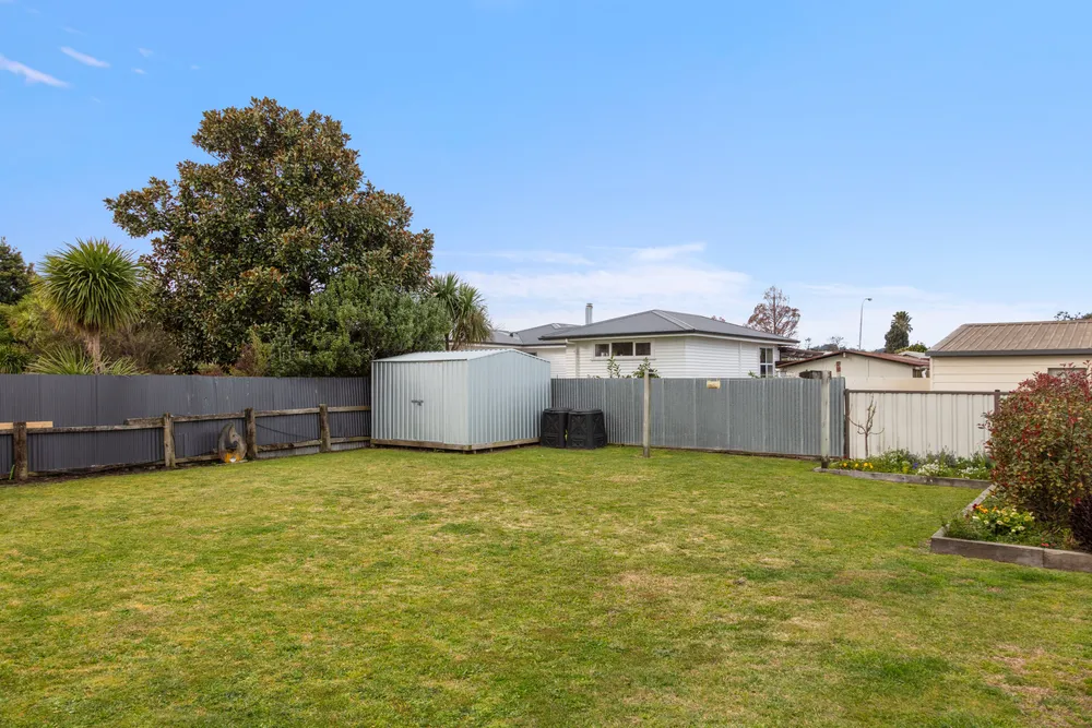 Photos of 569 Aberdeen Road
