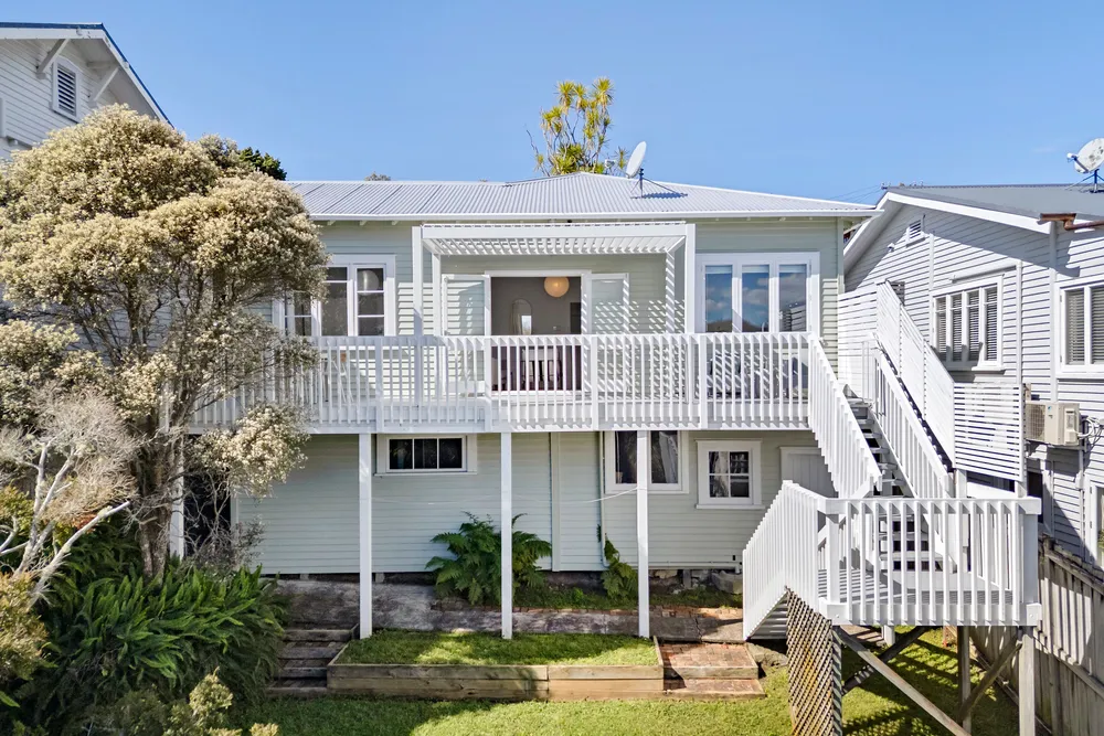 Photos of 23 Farrar Street