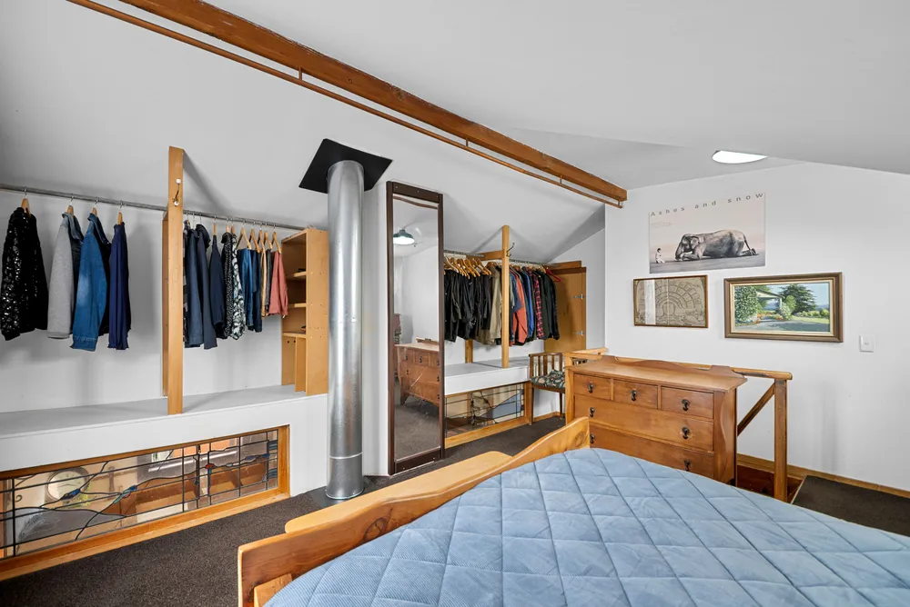 Photos of 113 Sullivan Avenue