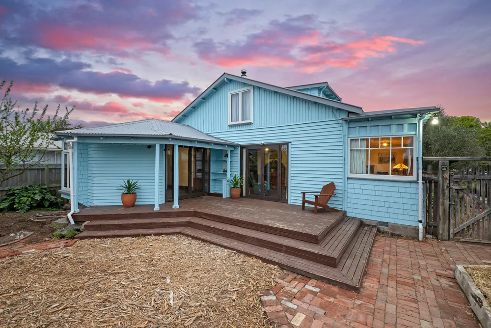 Photos of 113 Sullivan Avenue