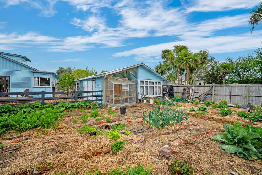 Photos of 113 Sullivan Avenue
