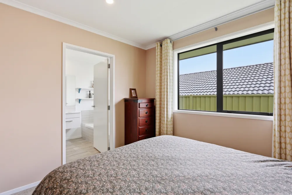 Photos of 3 Bridle Way