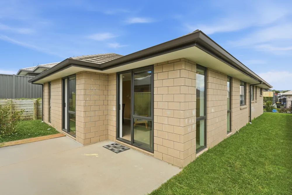 Photos of 3 Bridle Way