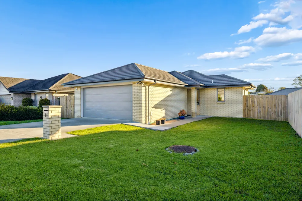 Photos of 11 Captain Mitchell Drive