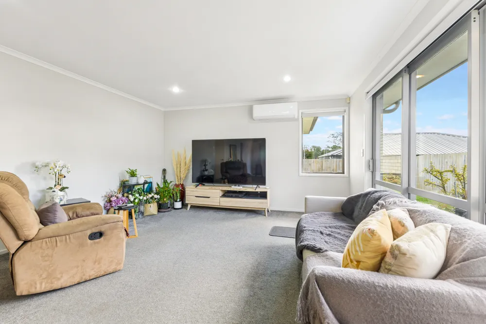 Photos of 11 Captain Mitchell Drive