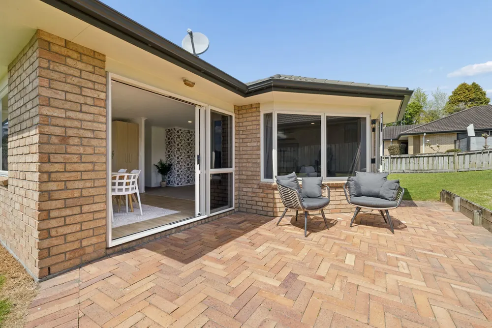 Photos of 81 Kinloch Drive