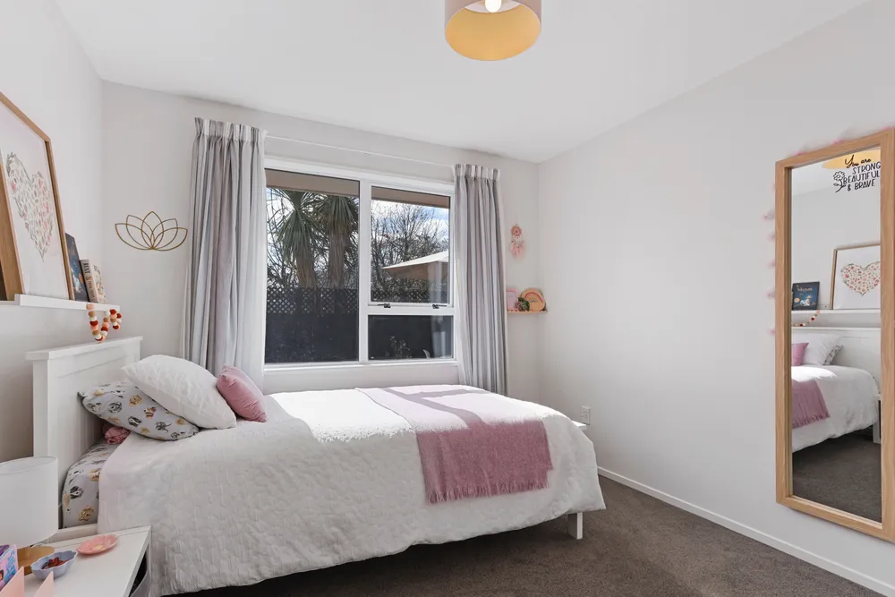 Photos of 15A Kaiwara Street