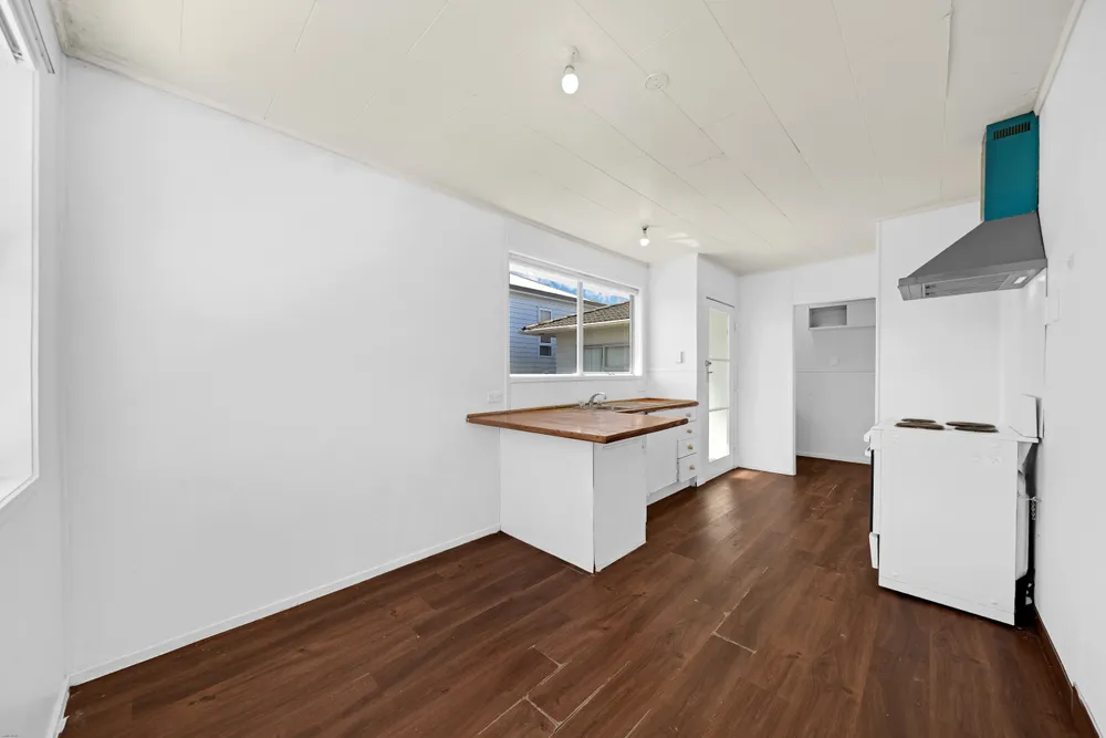 Photos of 37 McDivitt Street