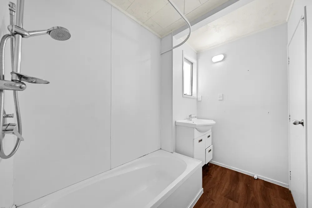 Photos of 37 McDivitt Street