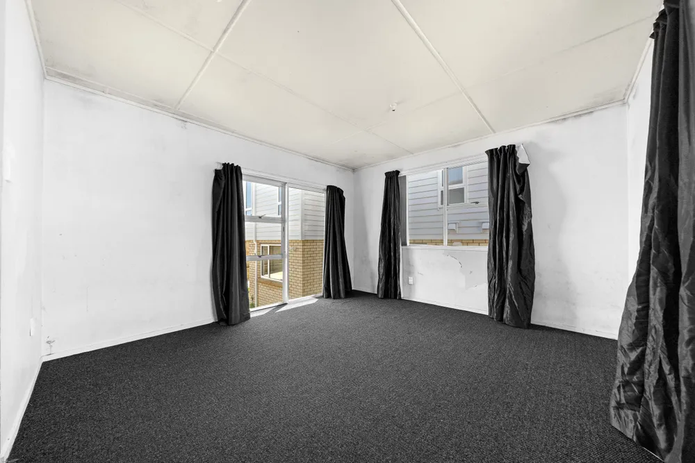 Photos of 37 McDivitt Street