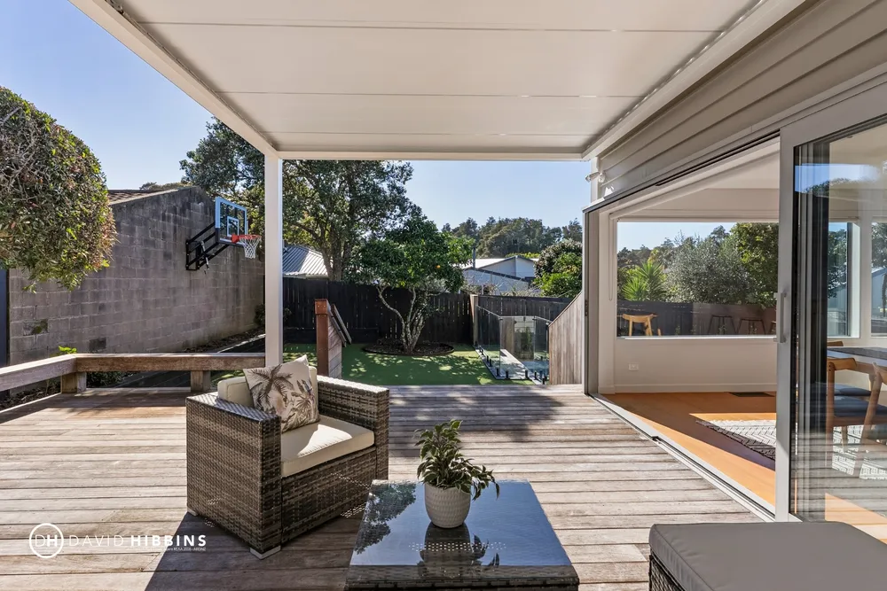 Photos of 11 Stanaway Street