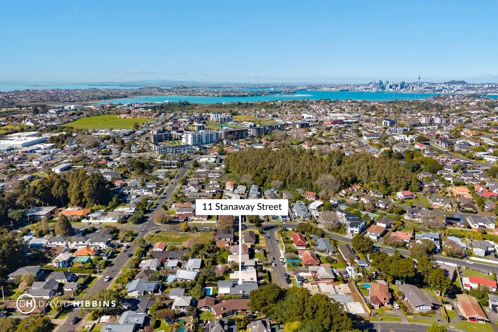 Photos of 11 Stanaway Street