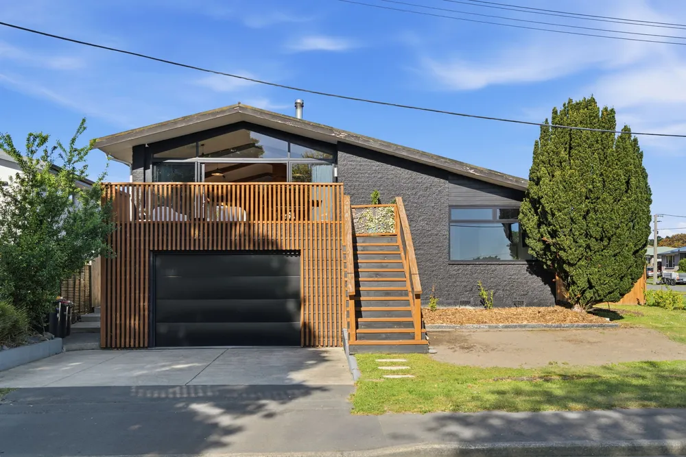 Photos of 19 Nicholas Drive