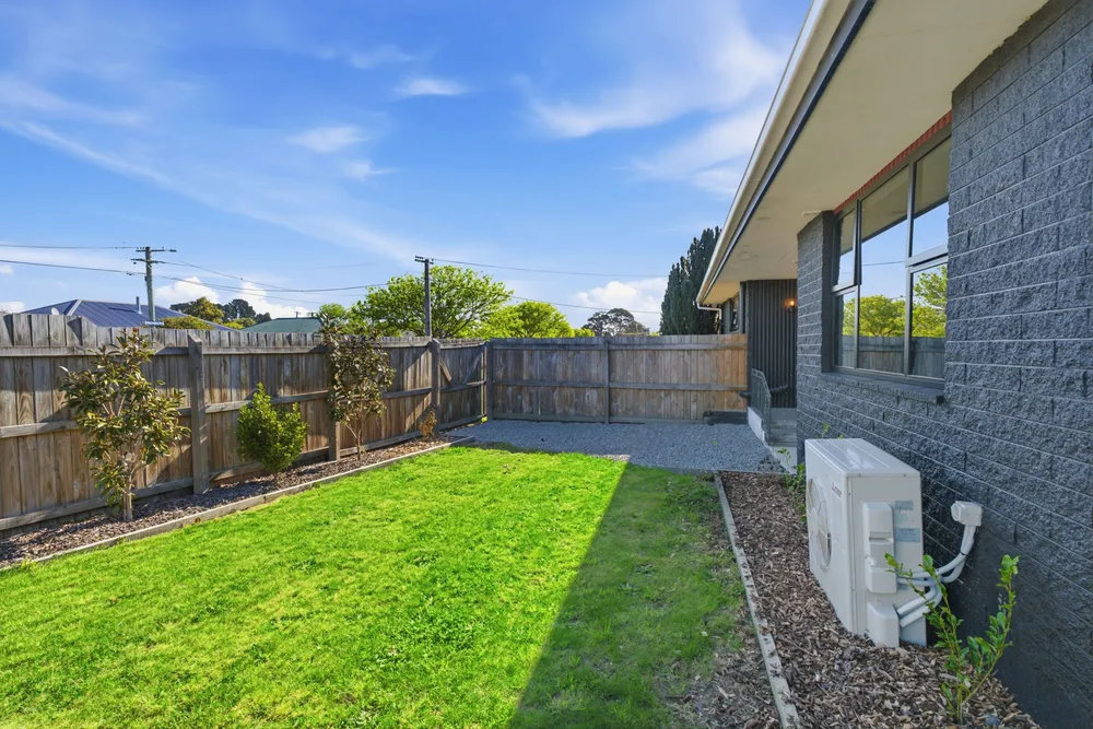 Photos of 19 Nicholas Drive