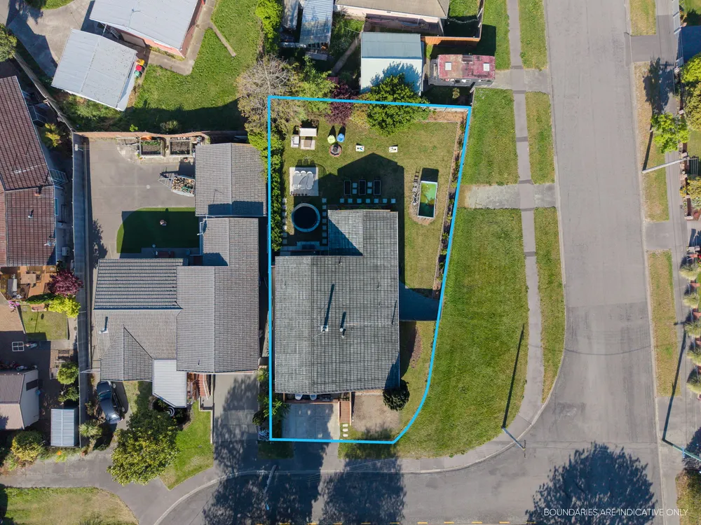 Photos of 19 Nicholas Drive