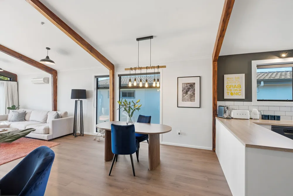 Photos of 19 Nicholas Drive