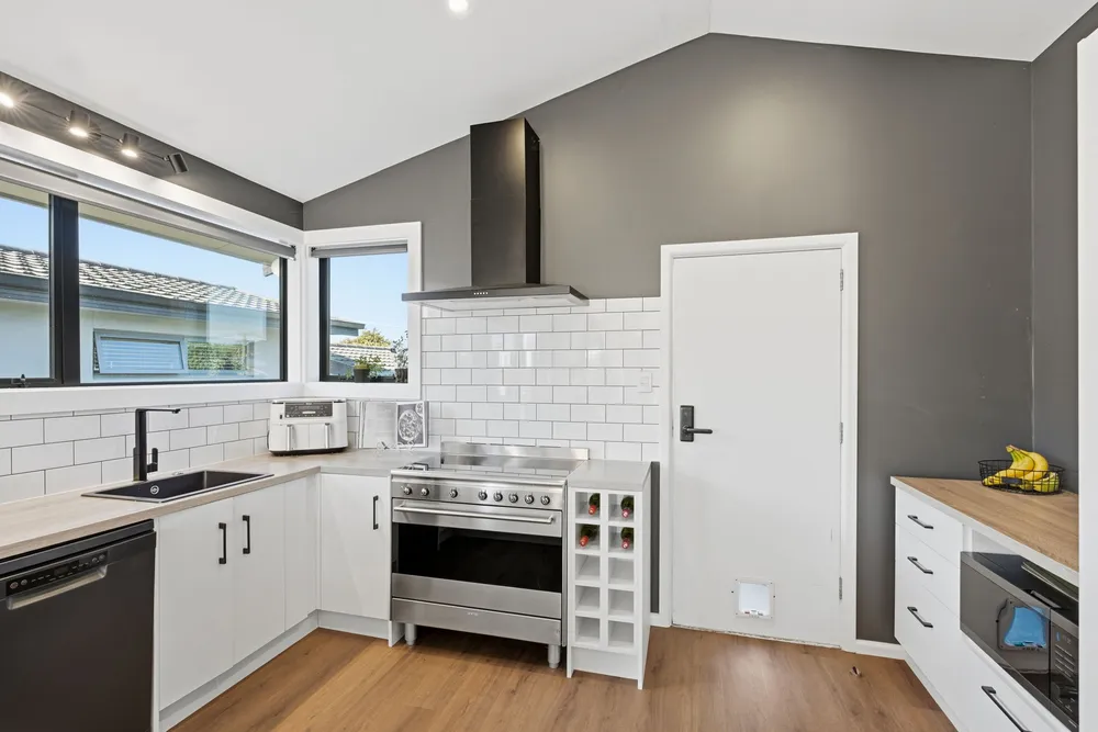 Photos of 19 Nicholas Drive