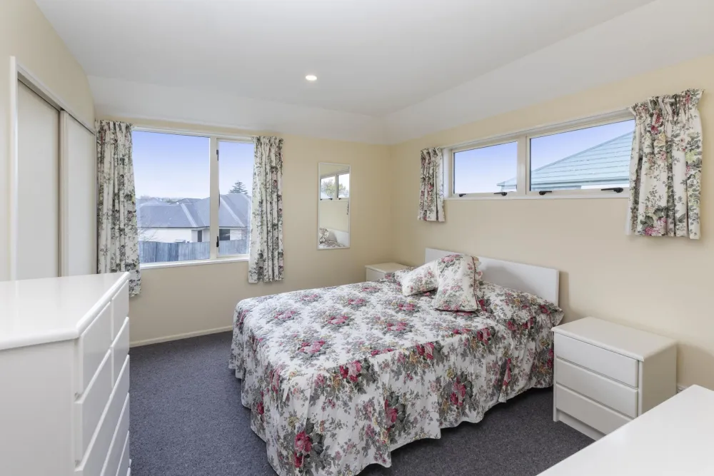 Photos of 15 Becmead Drive