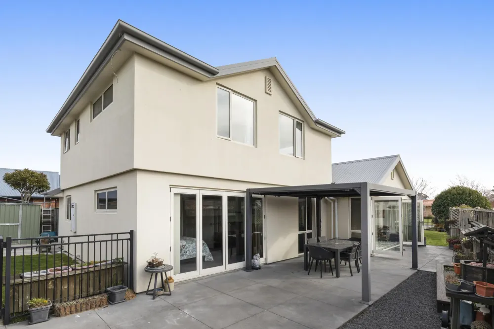 Photos of 15 Becmead Drive