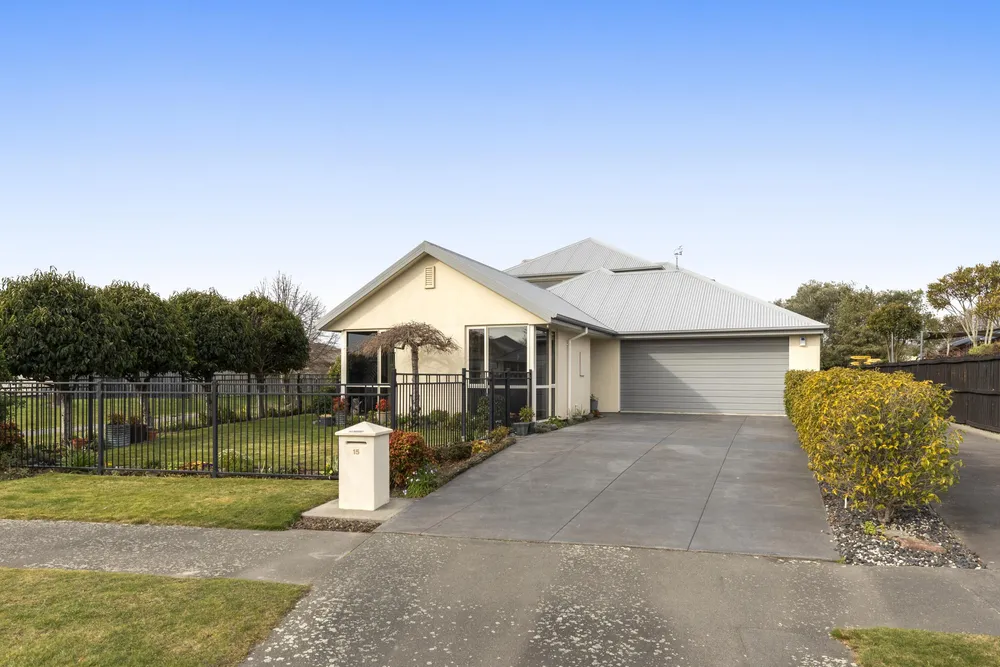 Photos of 15 Becmead Drive