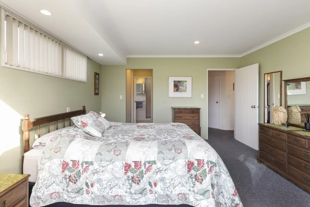 Photos of 15 Becmead Drive