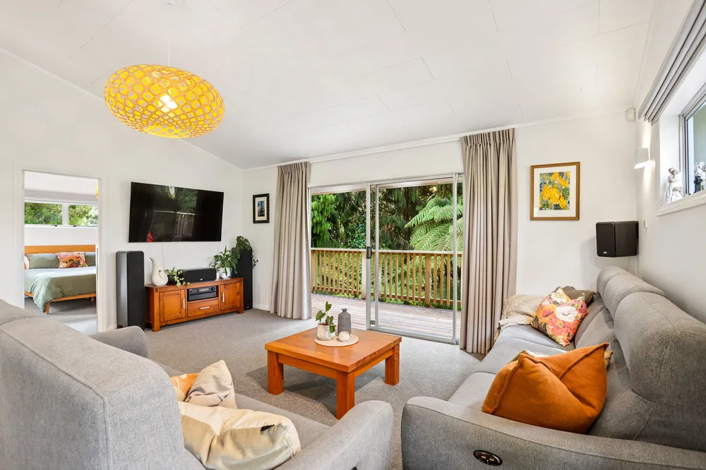 Photos of 30 Opanuku Road