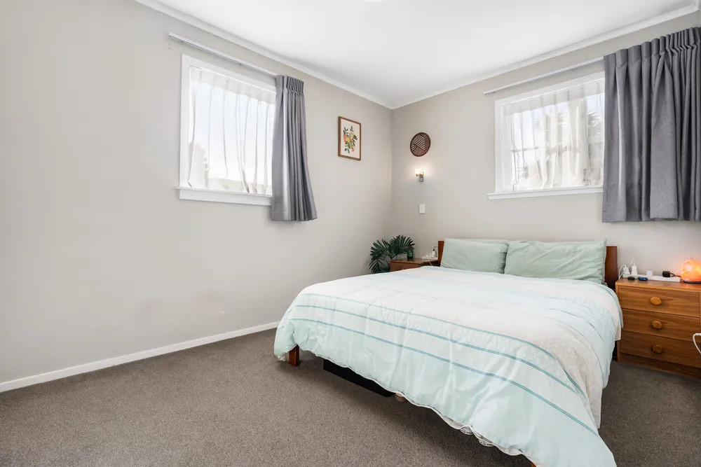 Photos of 55 Hamlin Road