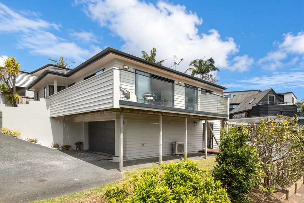 Photos of 67A Sunrise Avenue