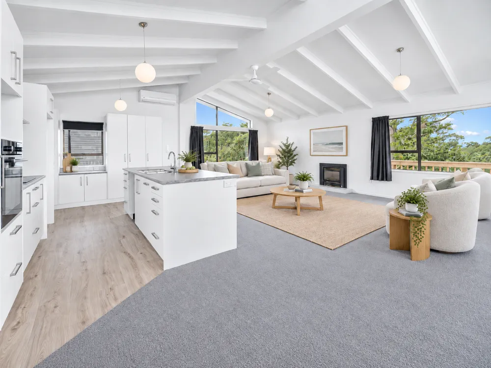 Photos of 9 Tauraroa Road