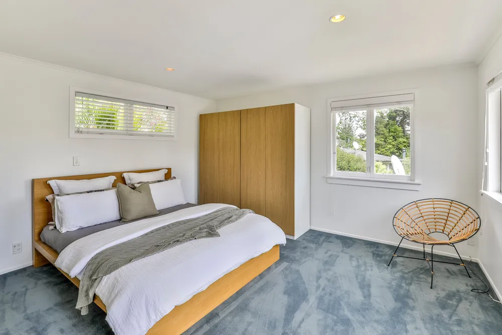 Photos of 665 South Titirangi Road