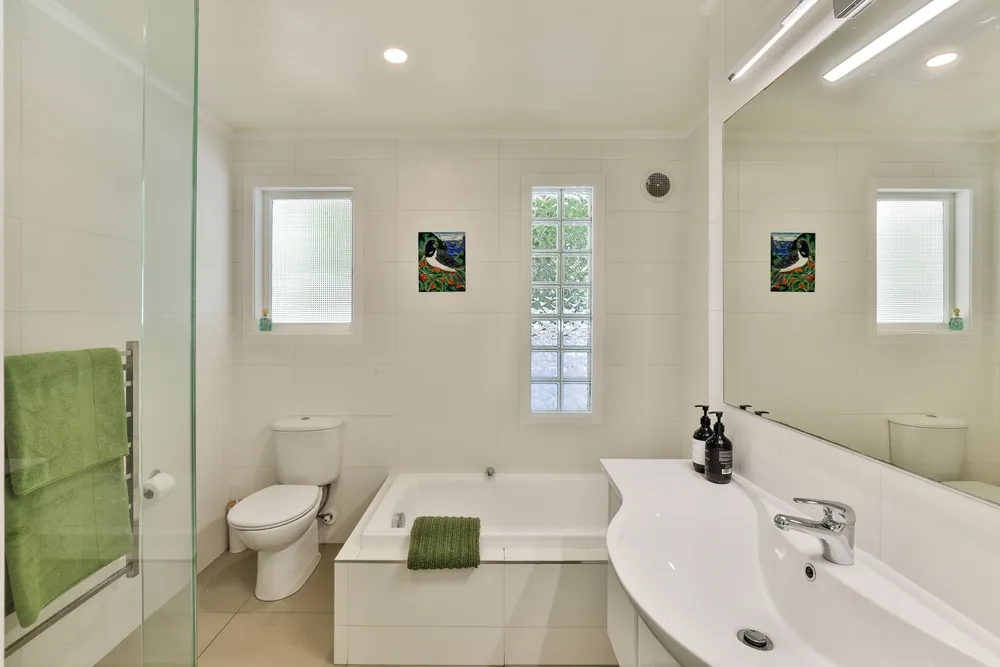 Photos of 665 South Titirangi Road
